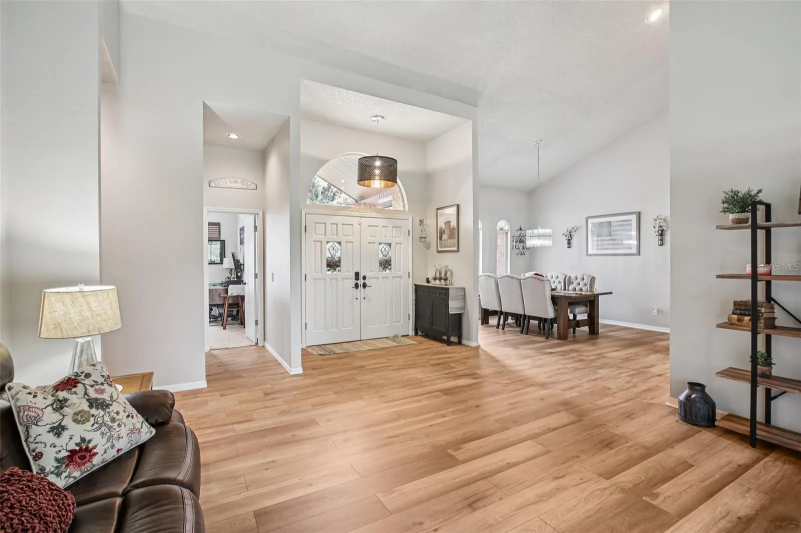 2110 ARBOR OAKS DR