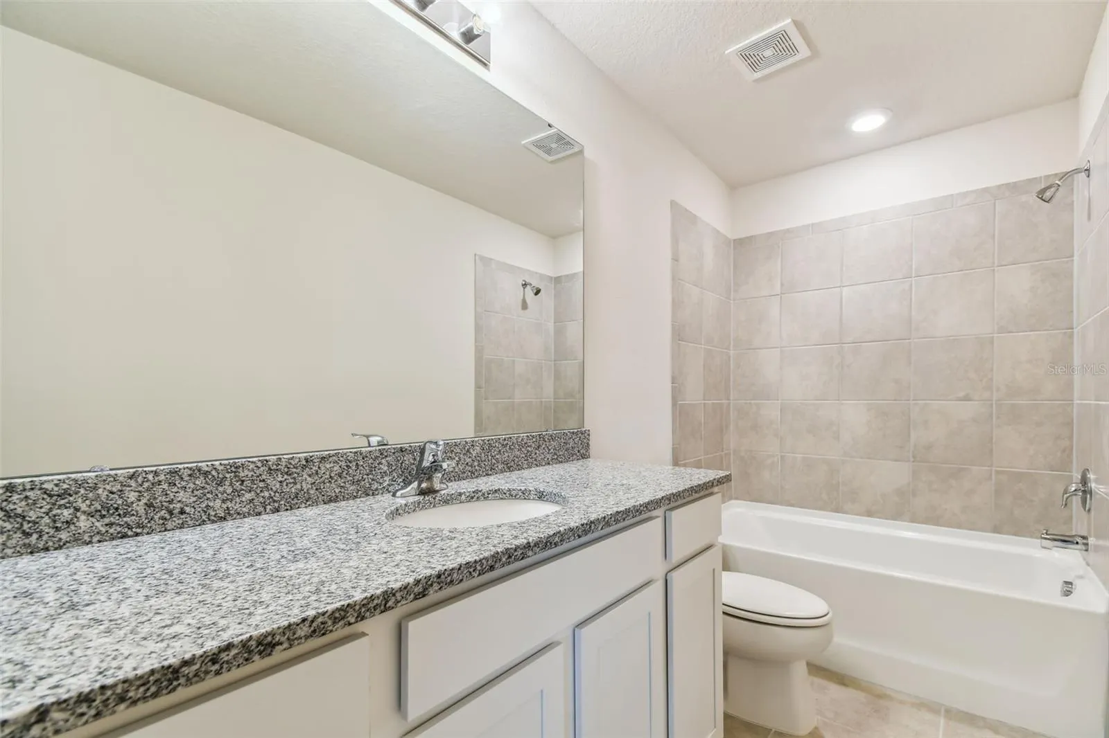 11219 SYCAMORE GLEN LOOP