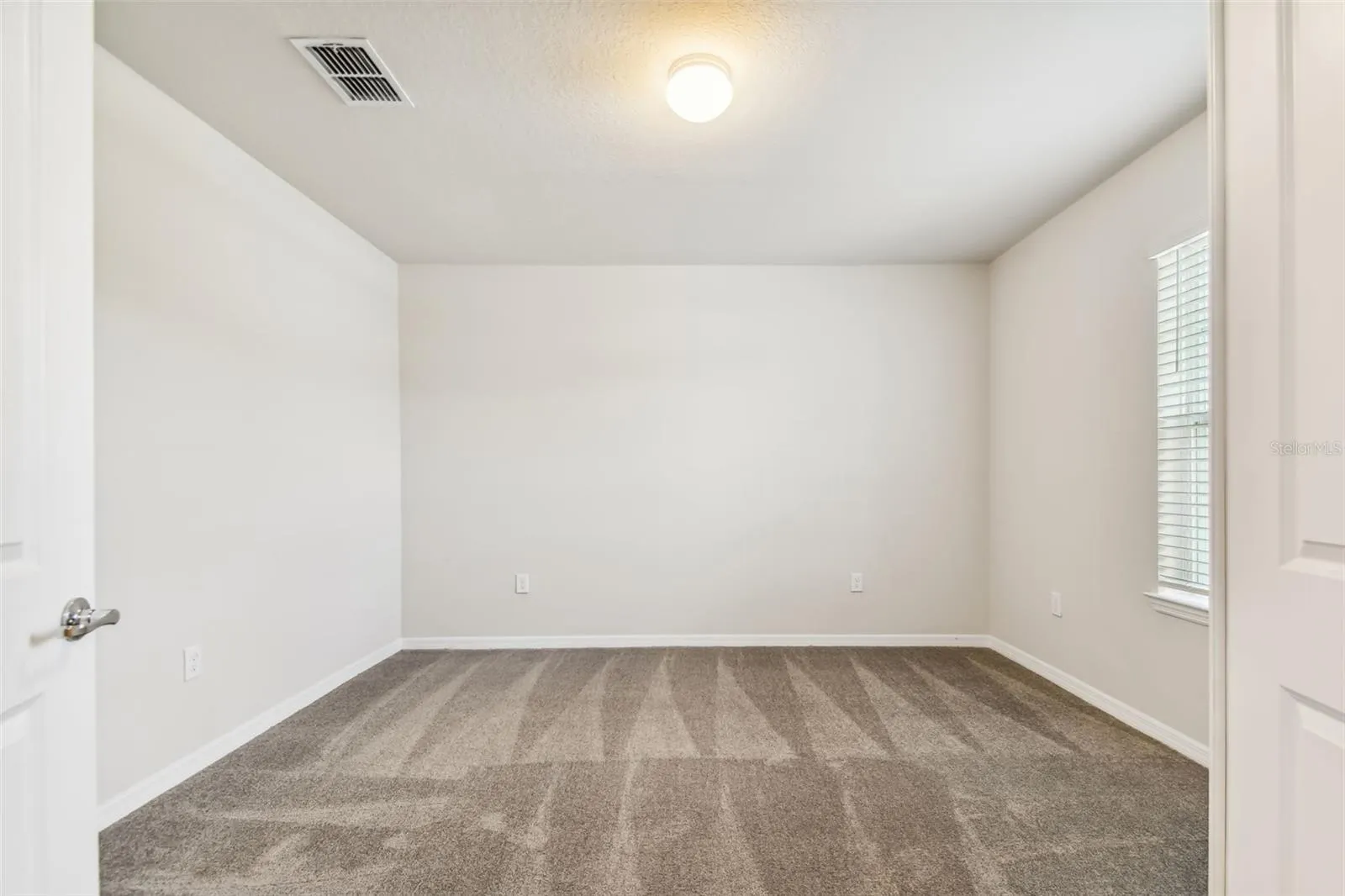 11219 SYCAMORE GLEN LOOP