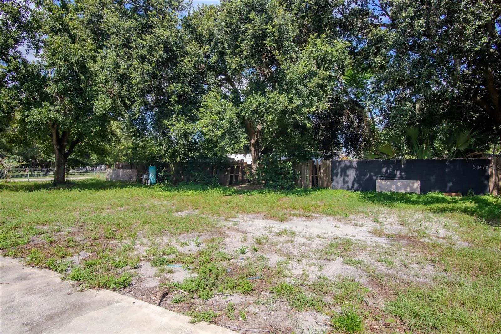 1009 MERCER LOOP