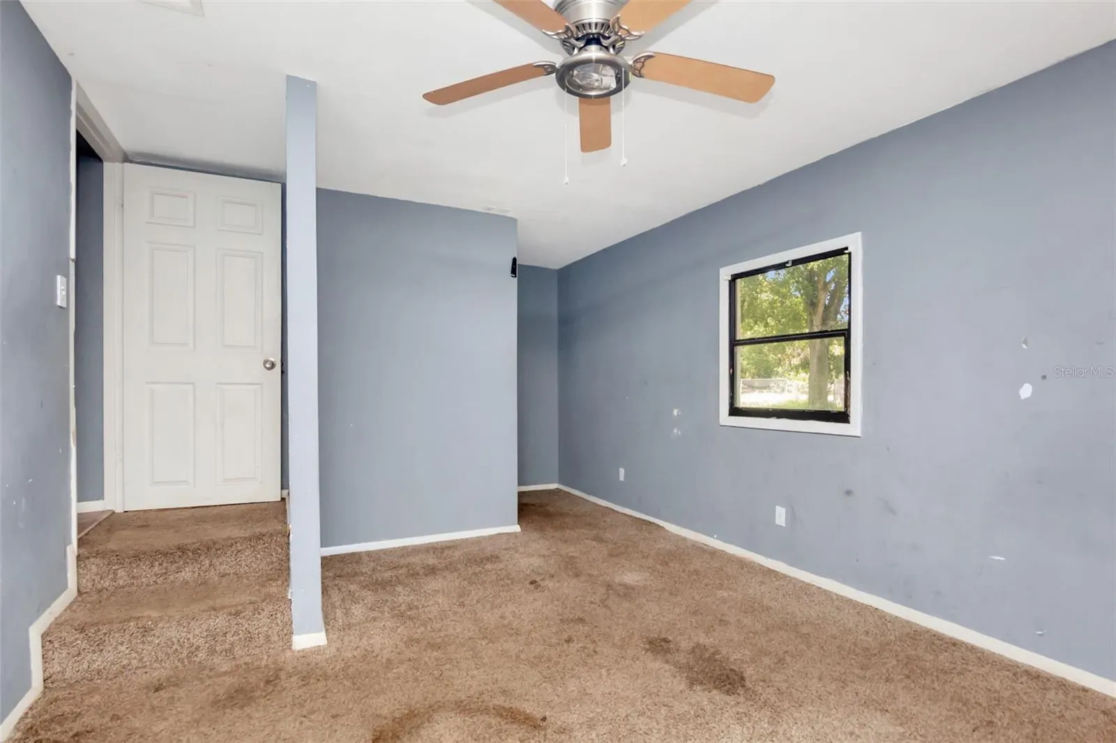 1009 MERCER LOOP