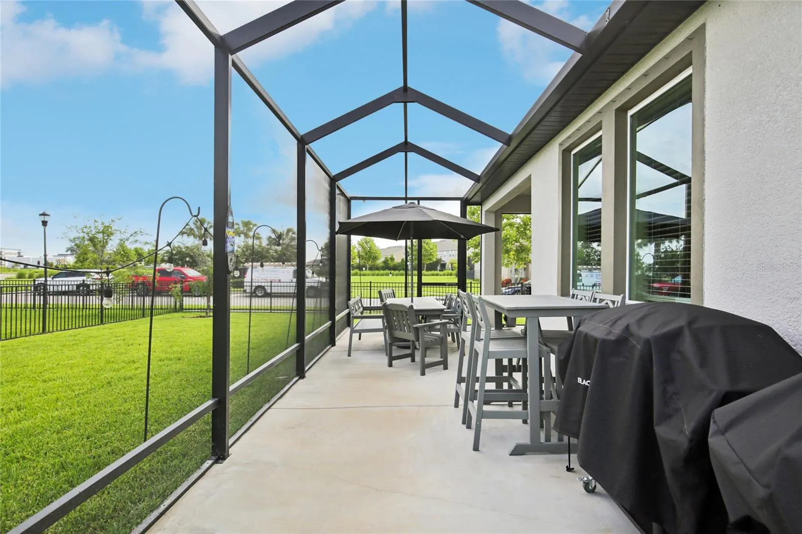 6240 SEA AIR DR