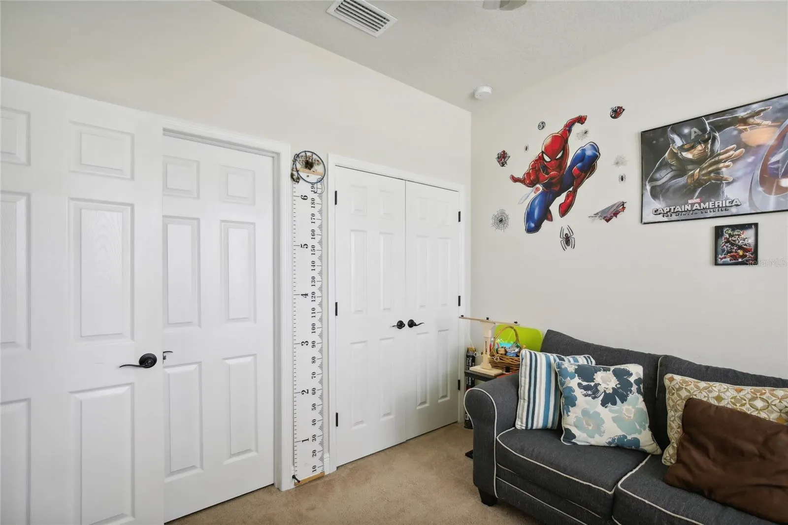 6240 SEA AIR DR