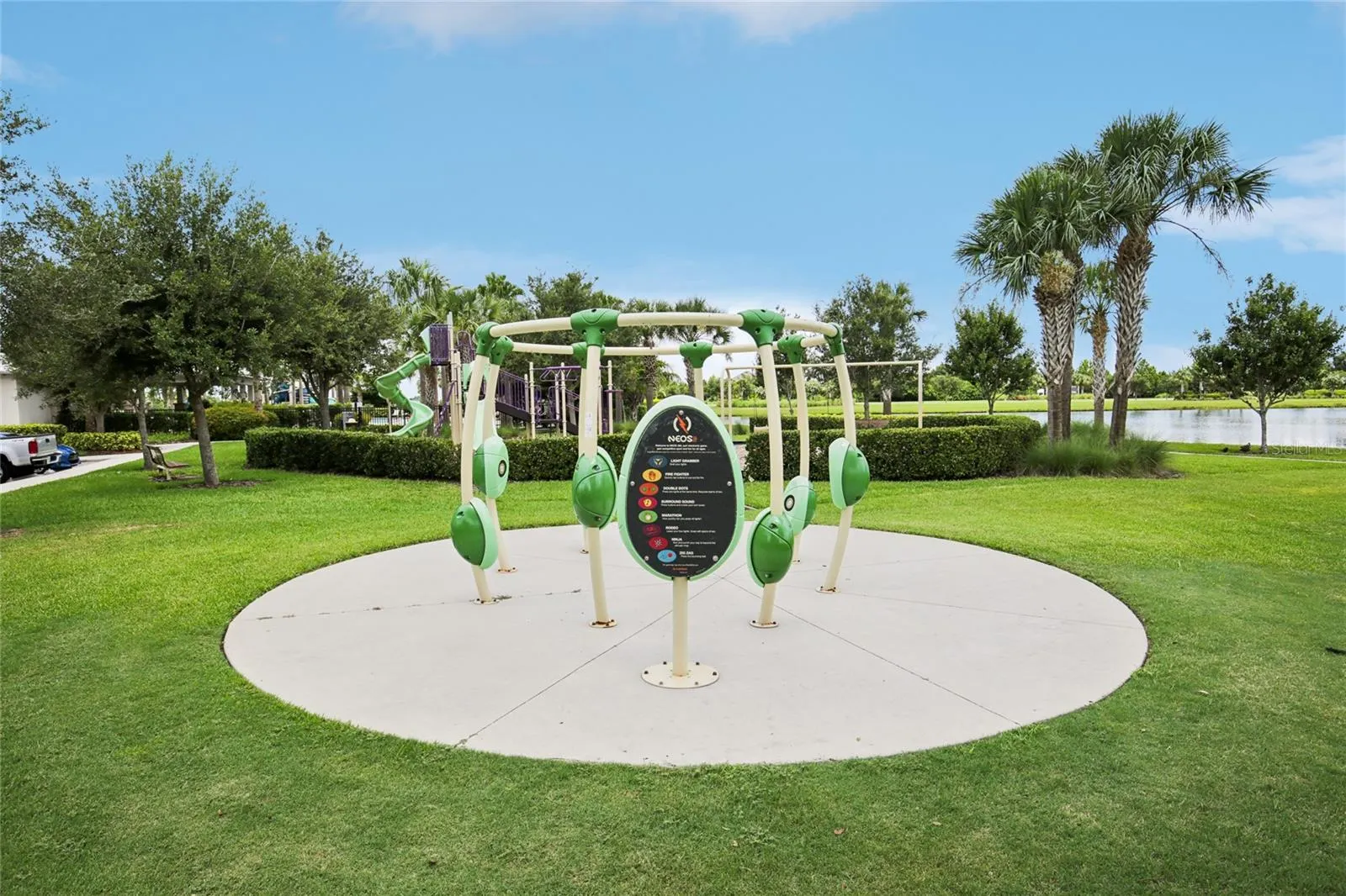 6240 SEA AIR DR