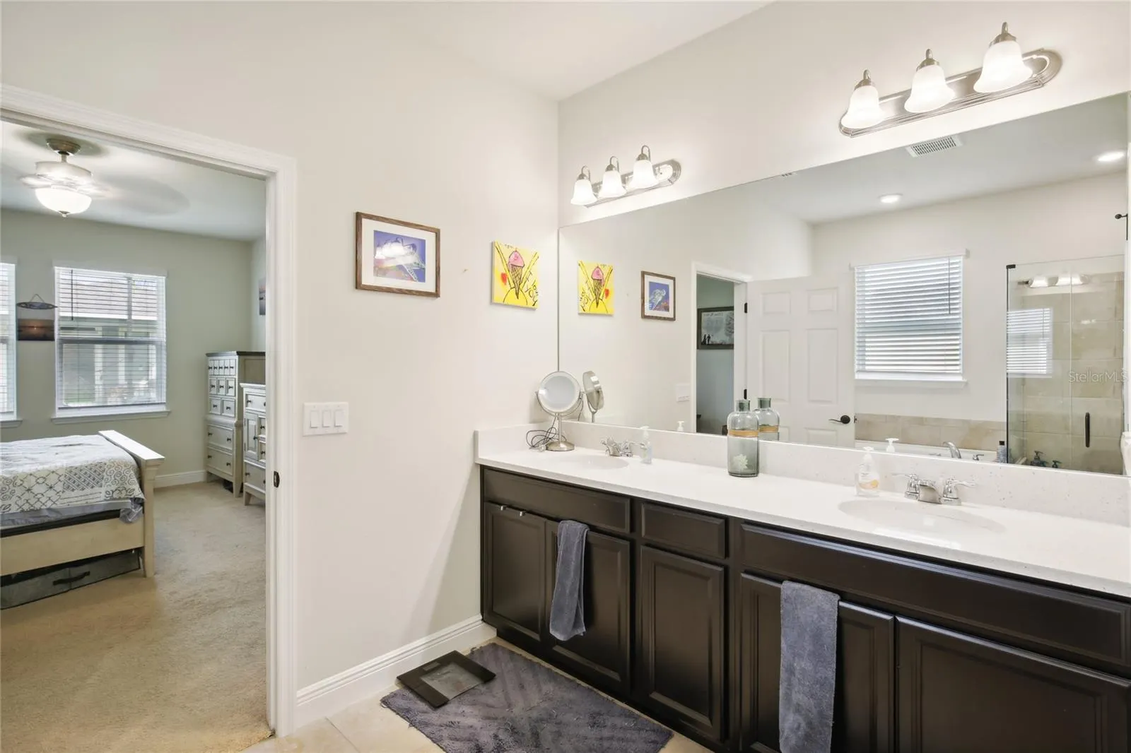 6240 SEA AIR DR