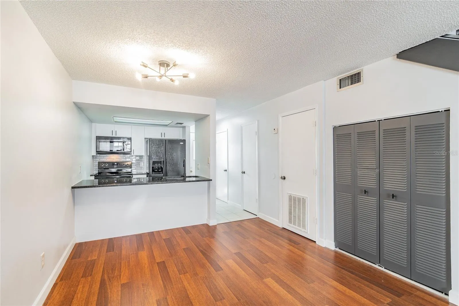 4907 W MCELROY AVE #H209, #H209
