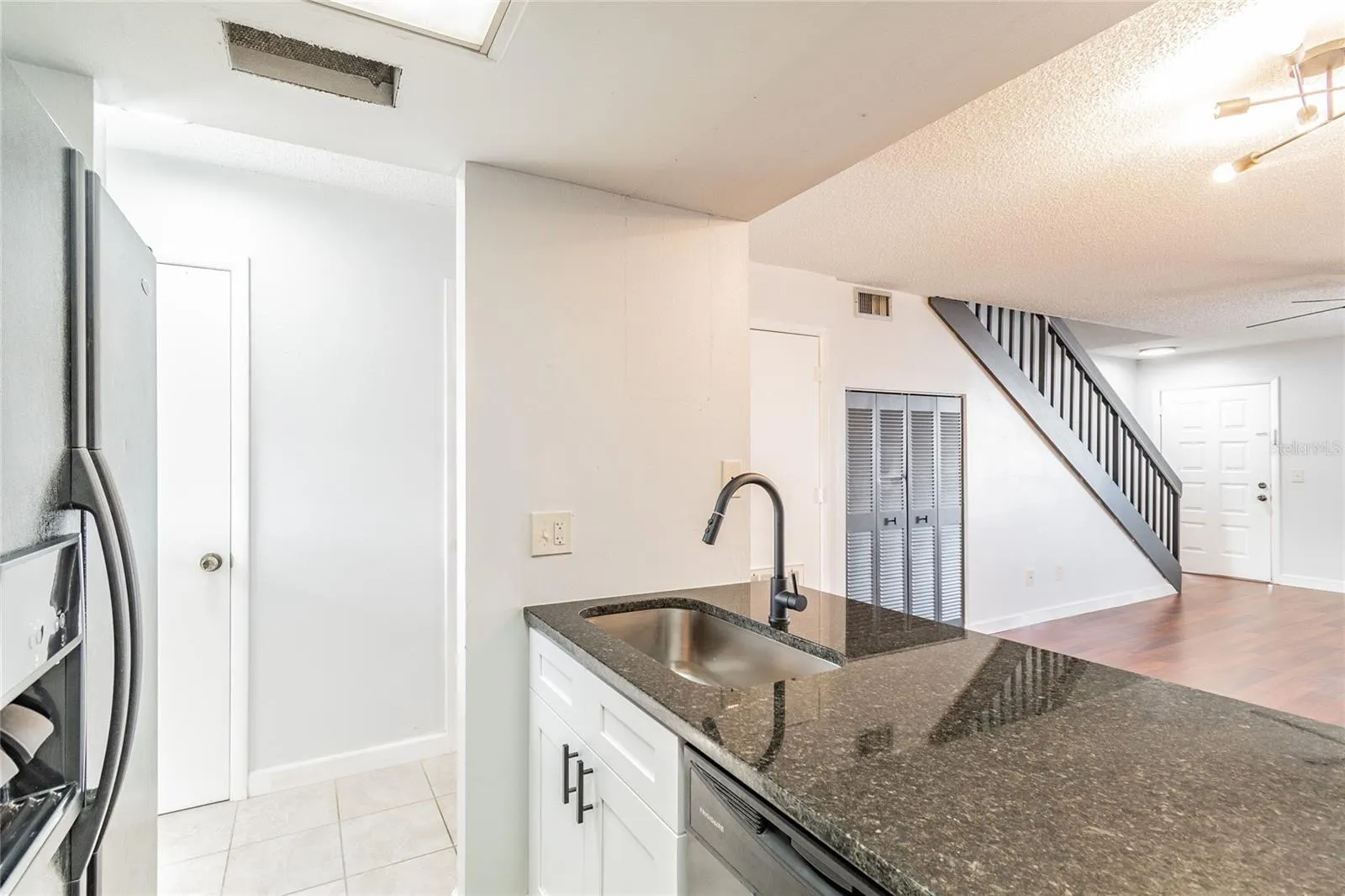 4907 W MCELROY AVE #H209, #H209