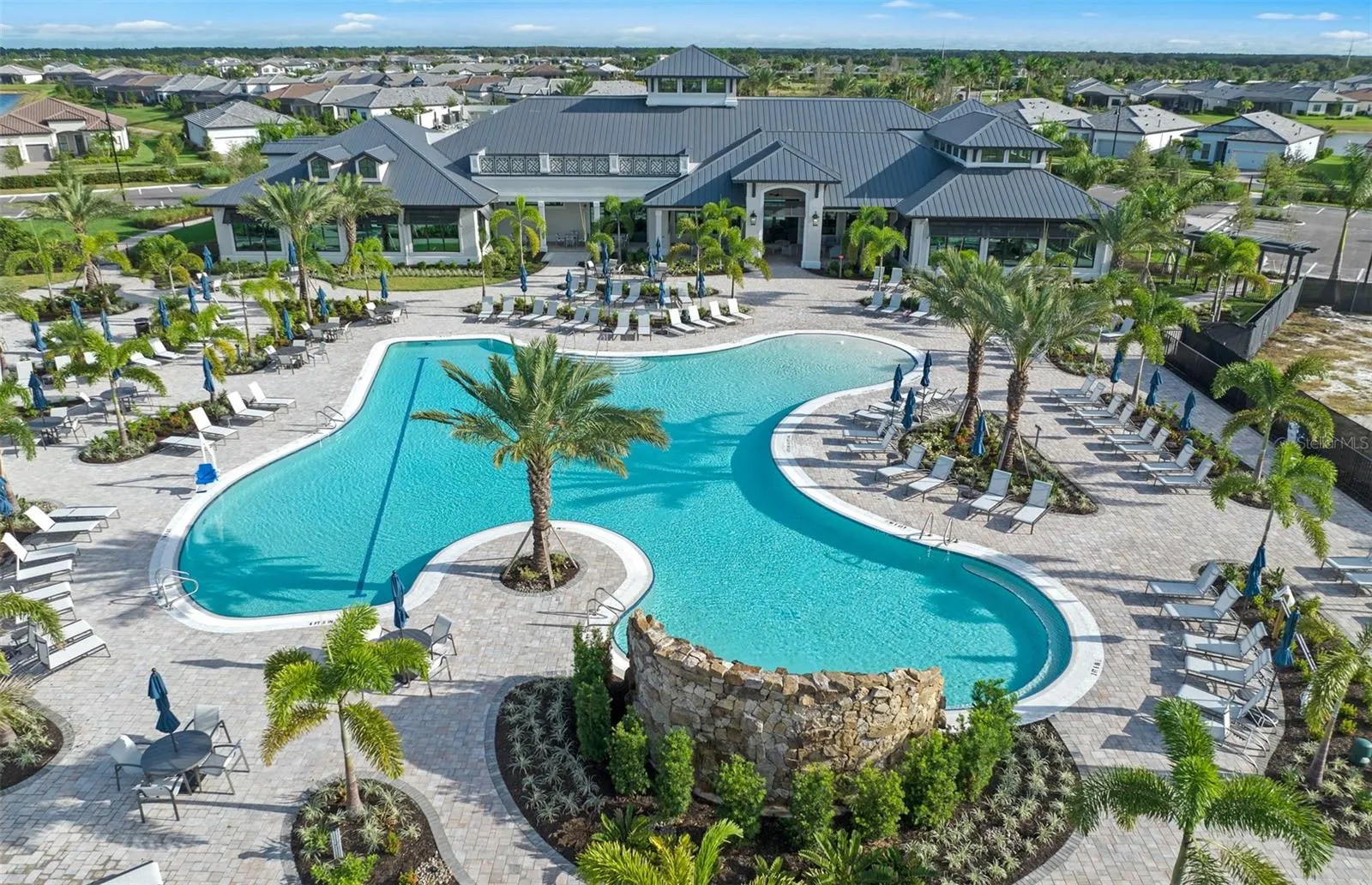 6128 WIRE GRASS CT