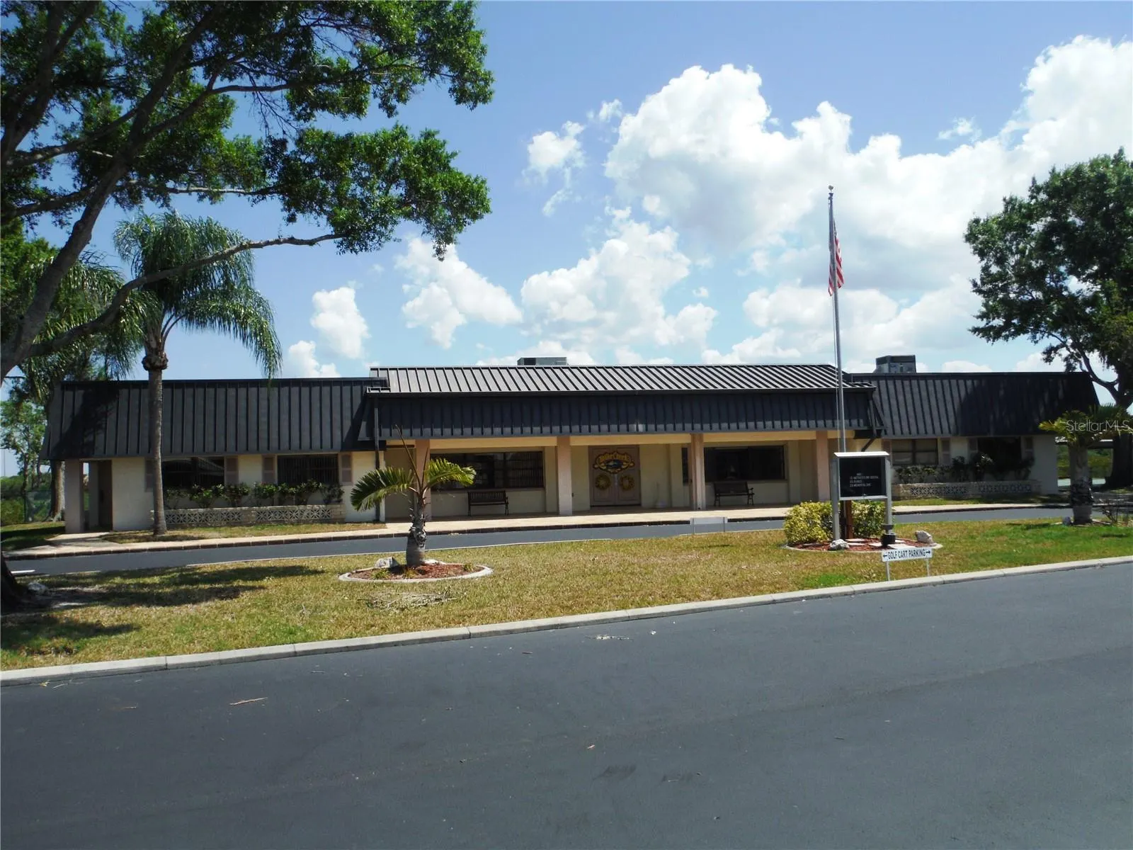 165 PINEWOOD TER #108, #108