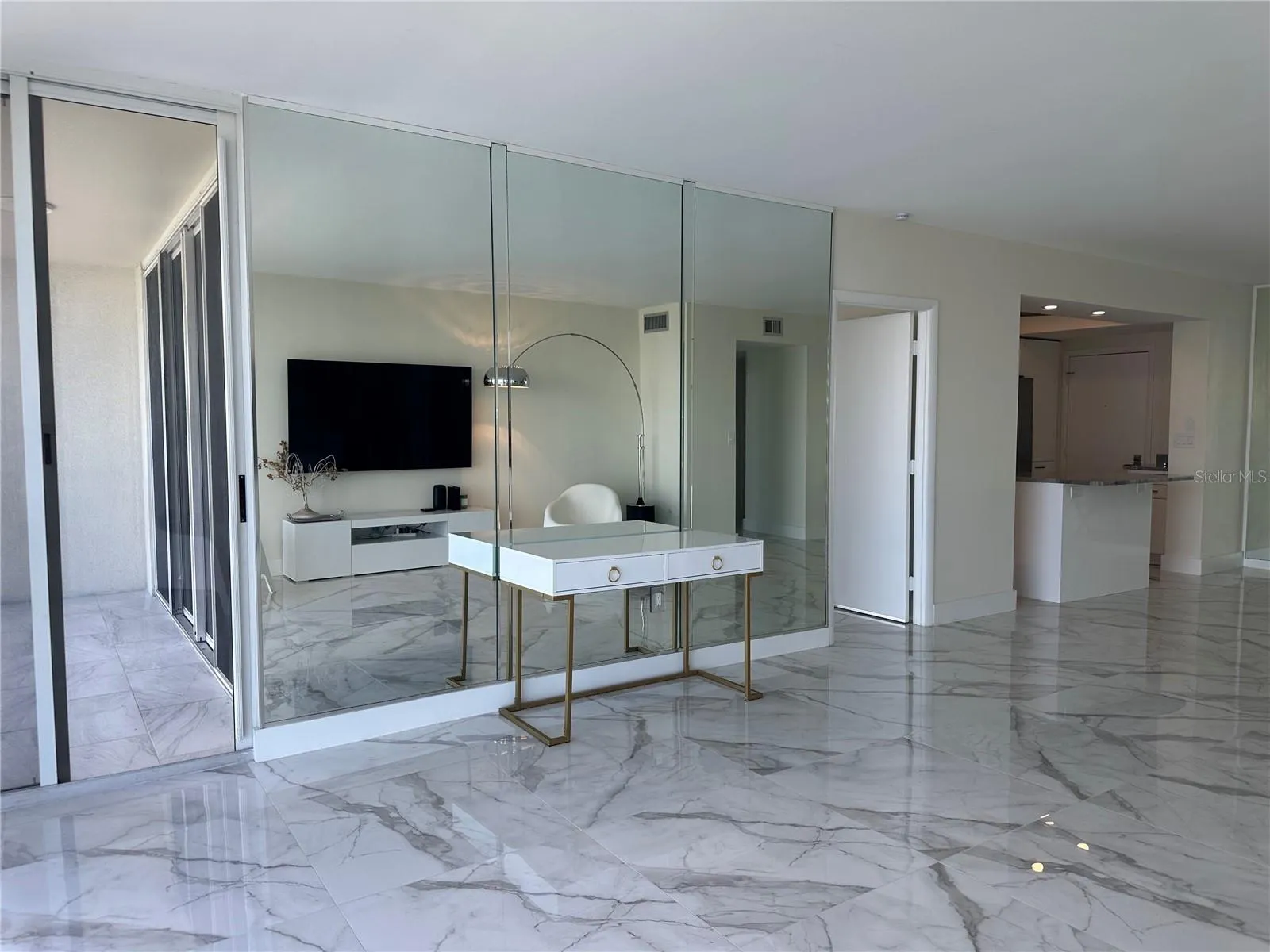100 PIERCE ST #801, #801