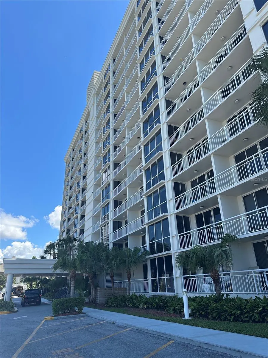 100 PIERCE ST #801, #801