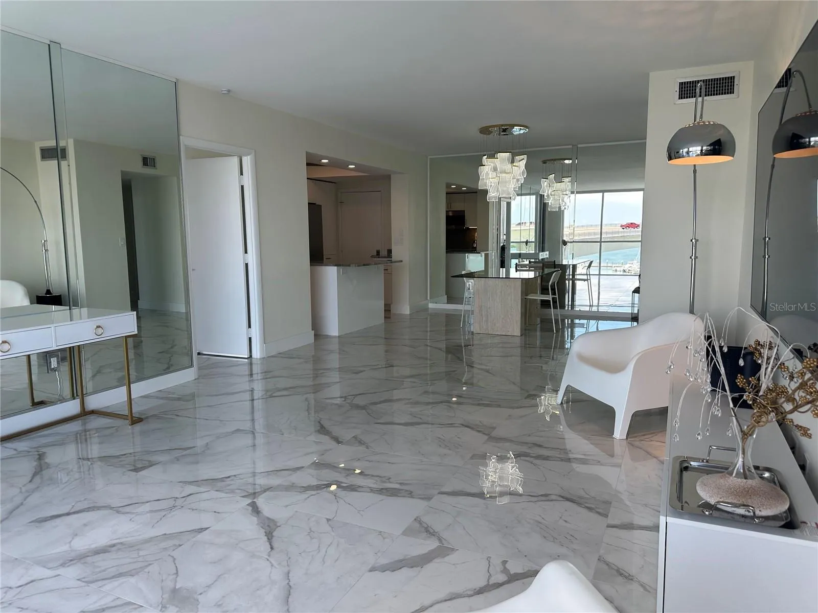 100 PIERCE ST #801, #801