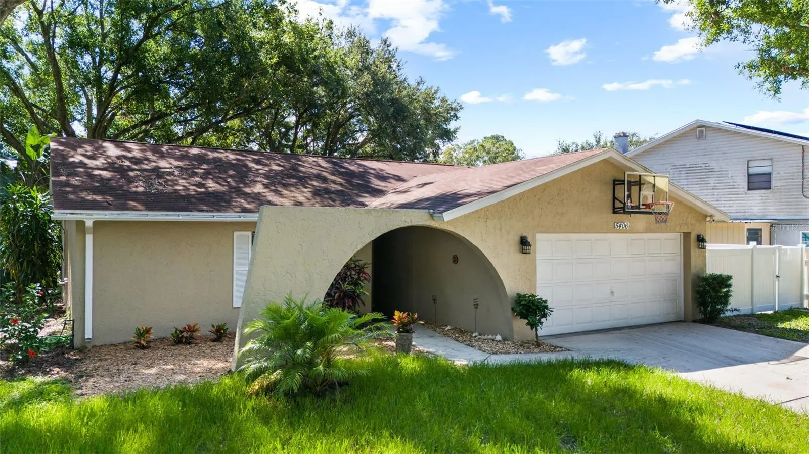 5406 PENTAIL CIR