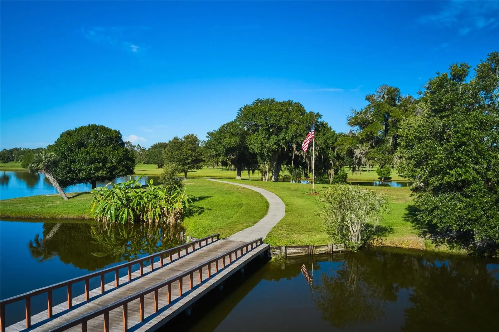 CORAL GABLES DR
