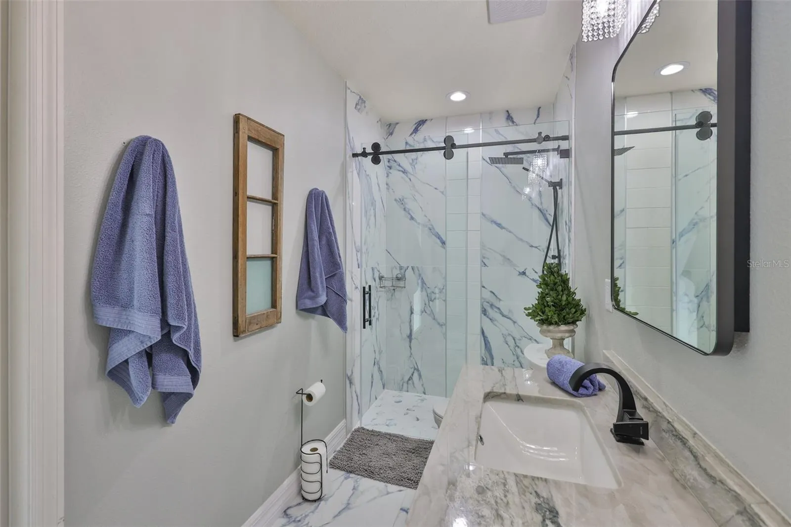 3723 GAVIOTA DR