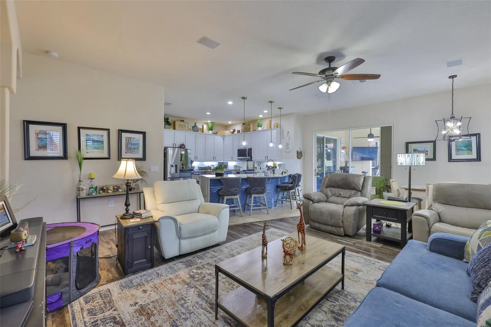 3723 GAVIOTA DR