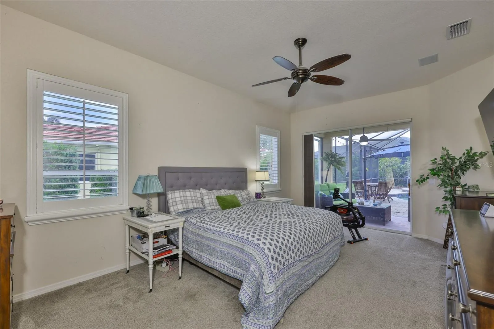 3723 GAVIOTA DR