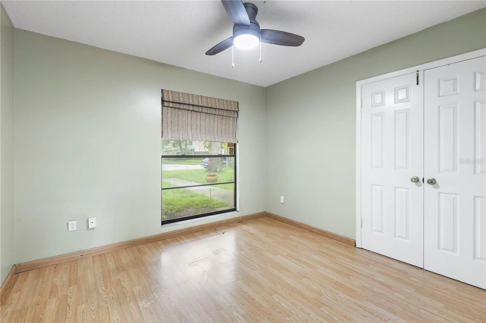 16503 FOOTHILL DR