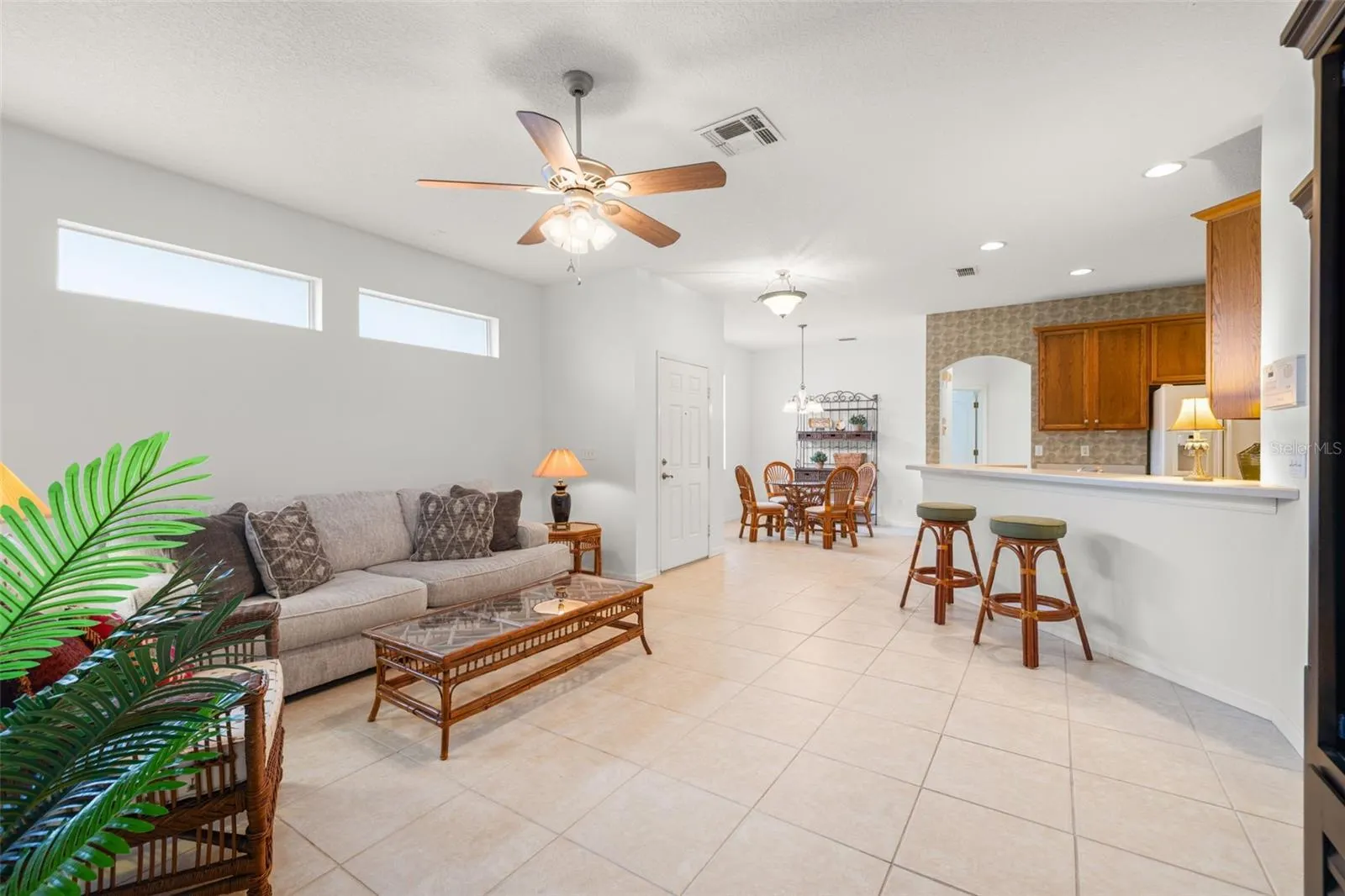 1226 HUNTINGTON GREENS DR