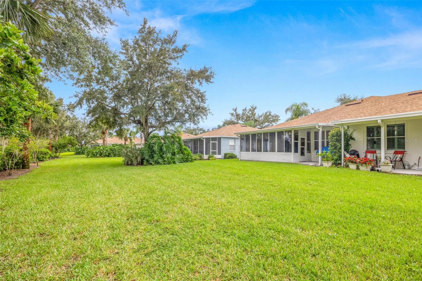 1226 HUNTINGTON GREENS DR