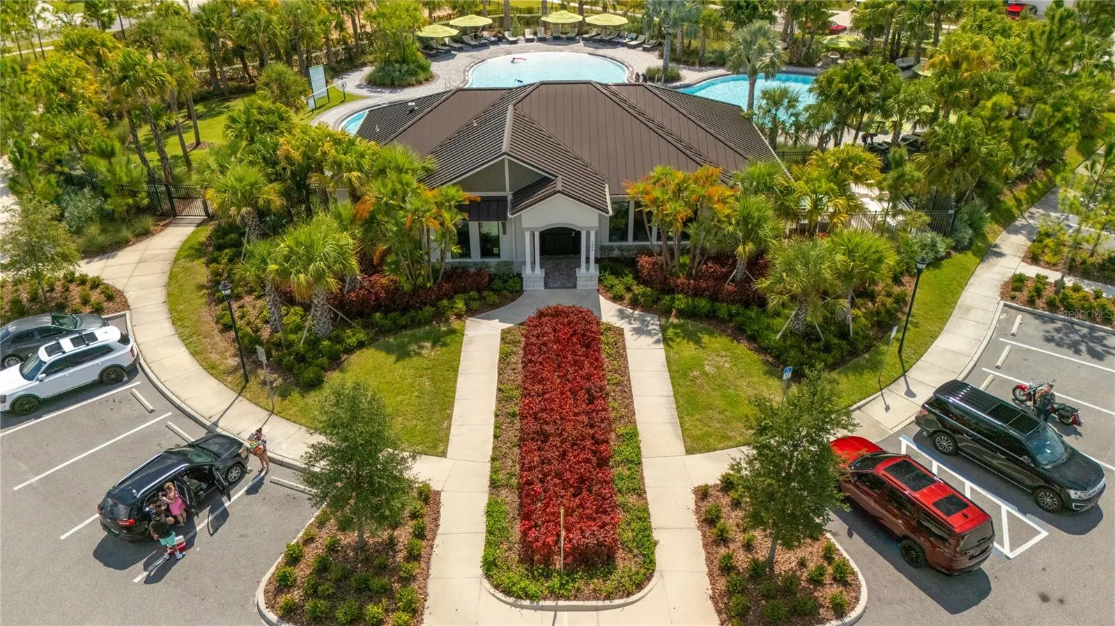 5545 BLUE AZURE DR