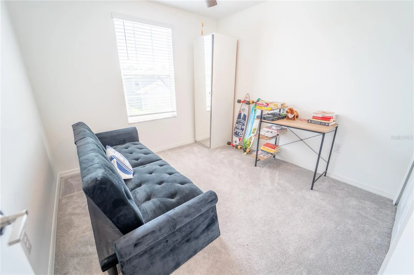 5545 BLUE AZURE DR