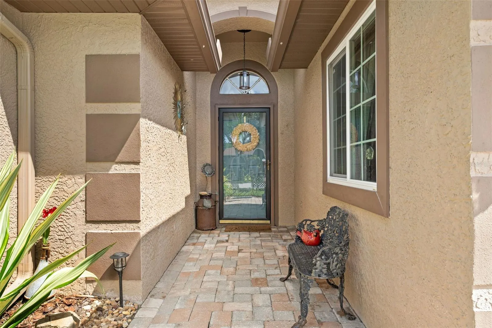 519 CYPRESS VIEW DR