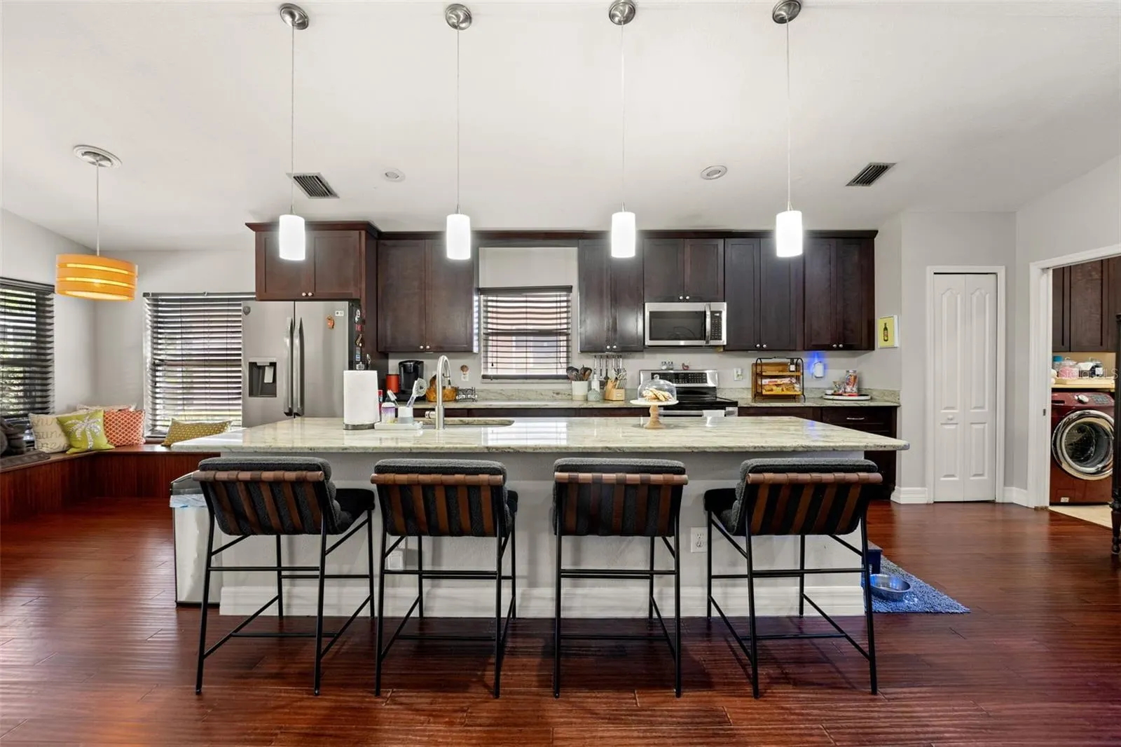 519 CYPRESS VIEW DR
