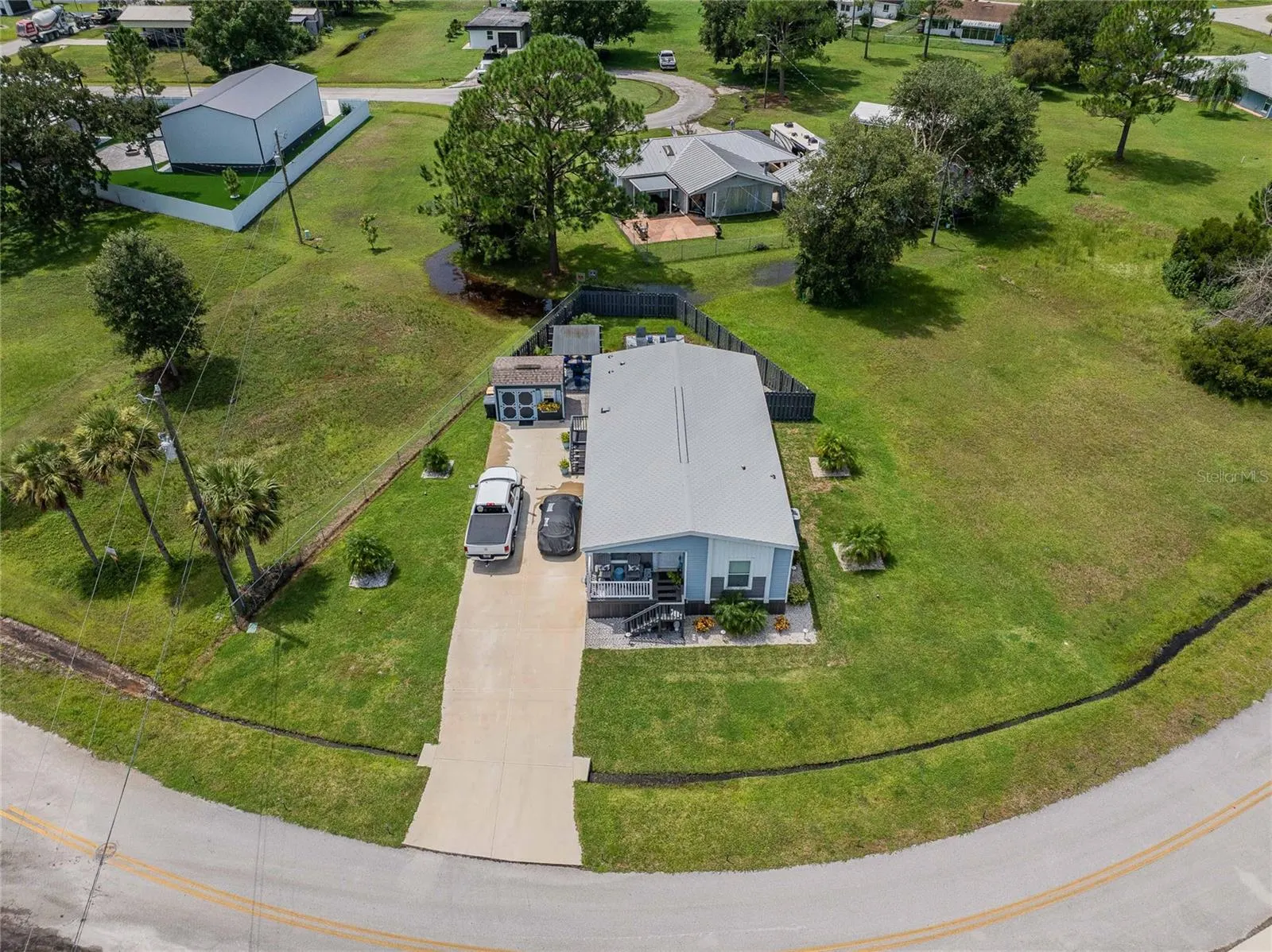 25294 CANTERBURY DR