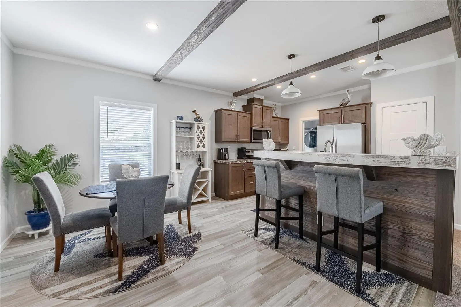 25294 CANTERBURY DR