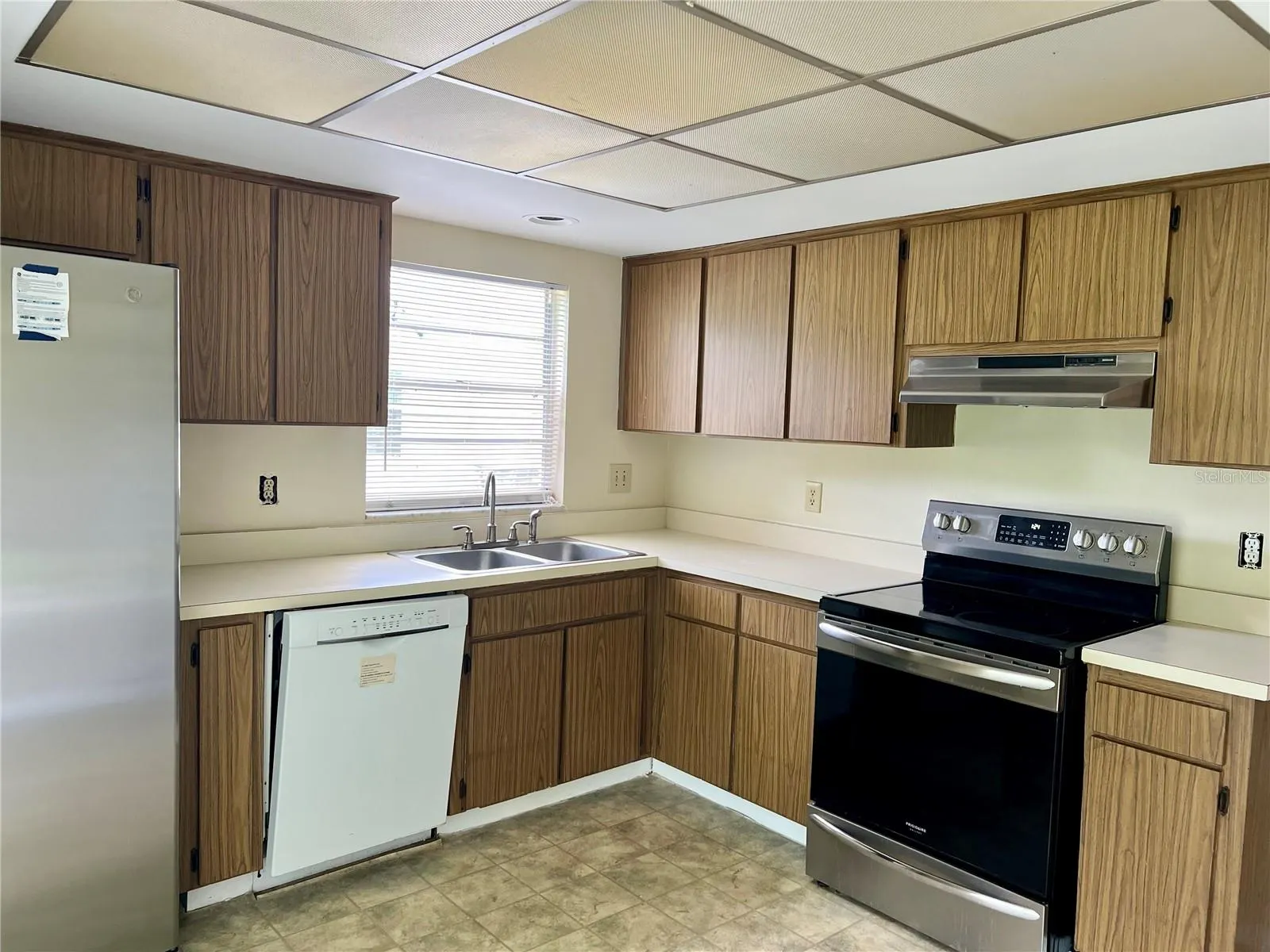 12306 AJAY CT