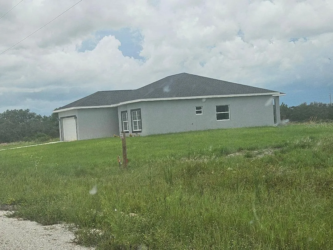 625 S REED RD