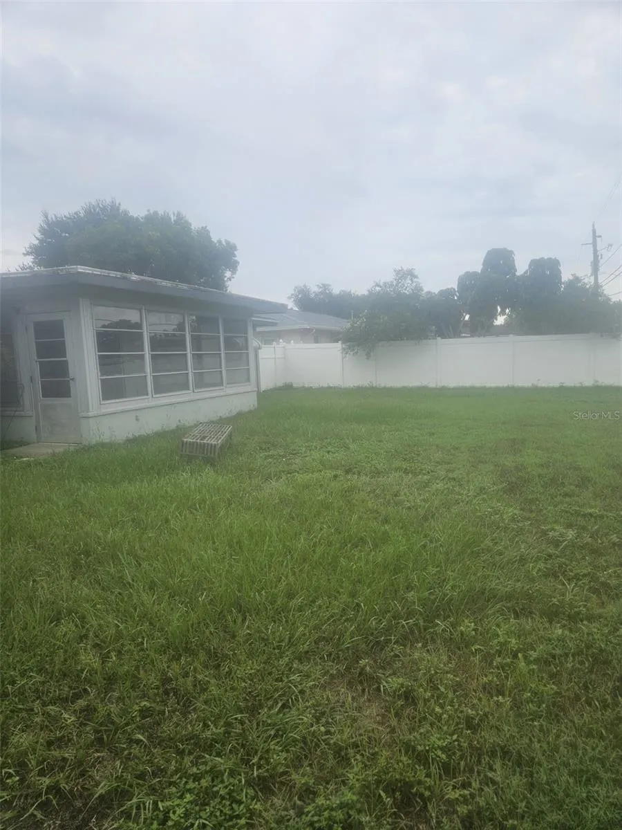 2207 MORNINGSIDE DR