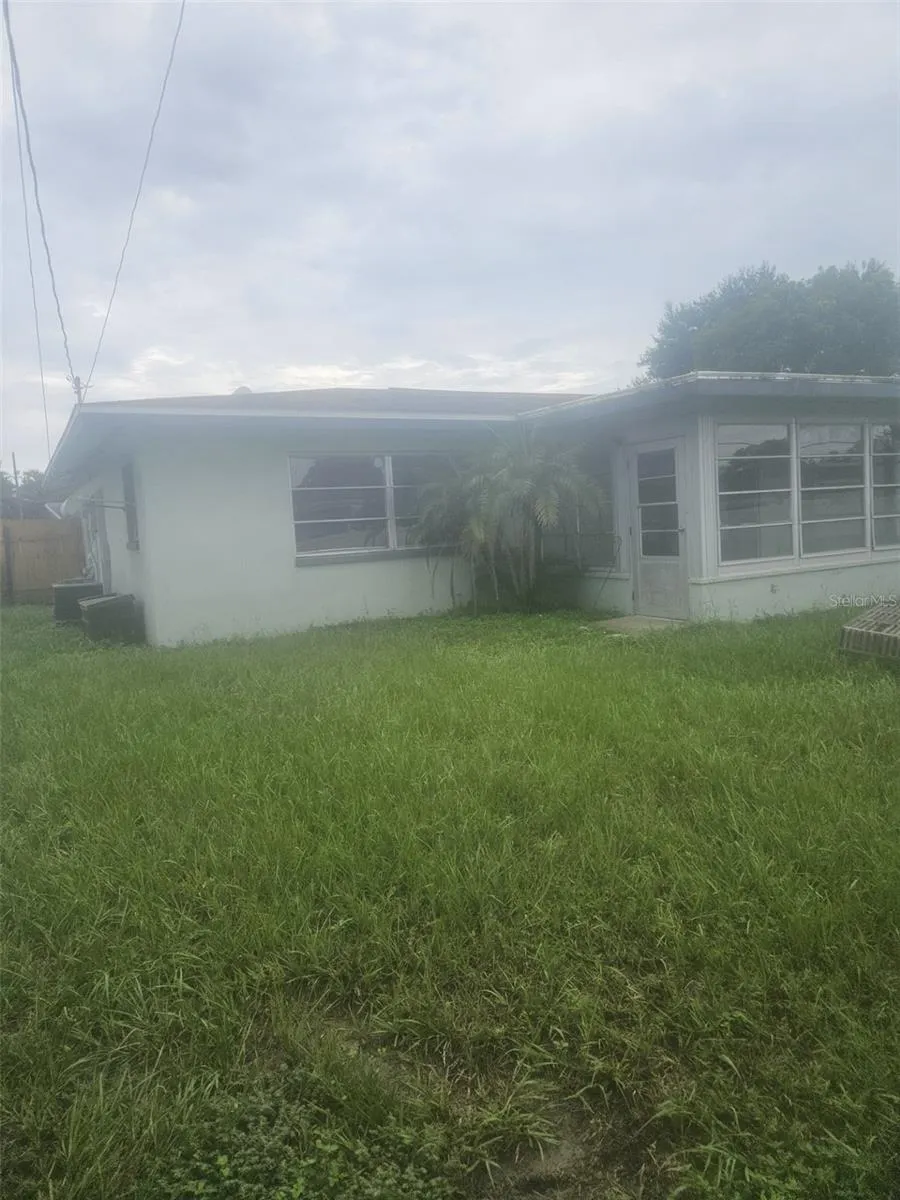 2207 MORNINGSIDE DR
