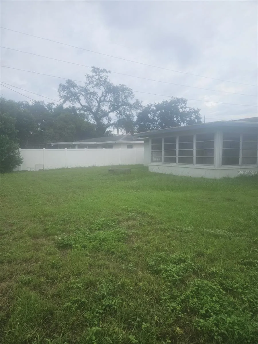 2207 MORNINGSIDE DR