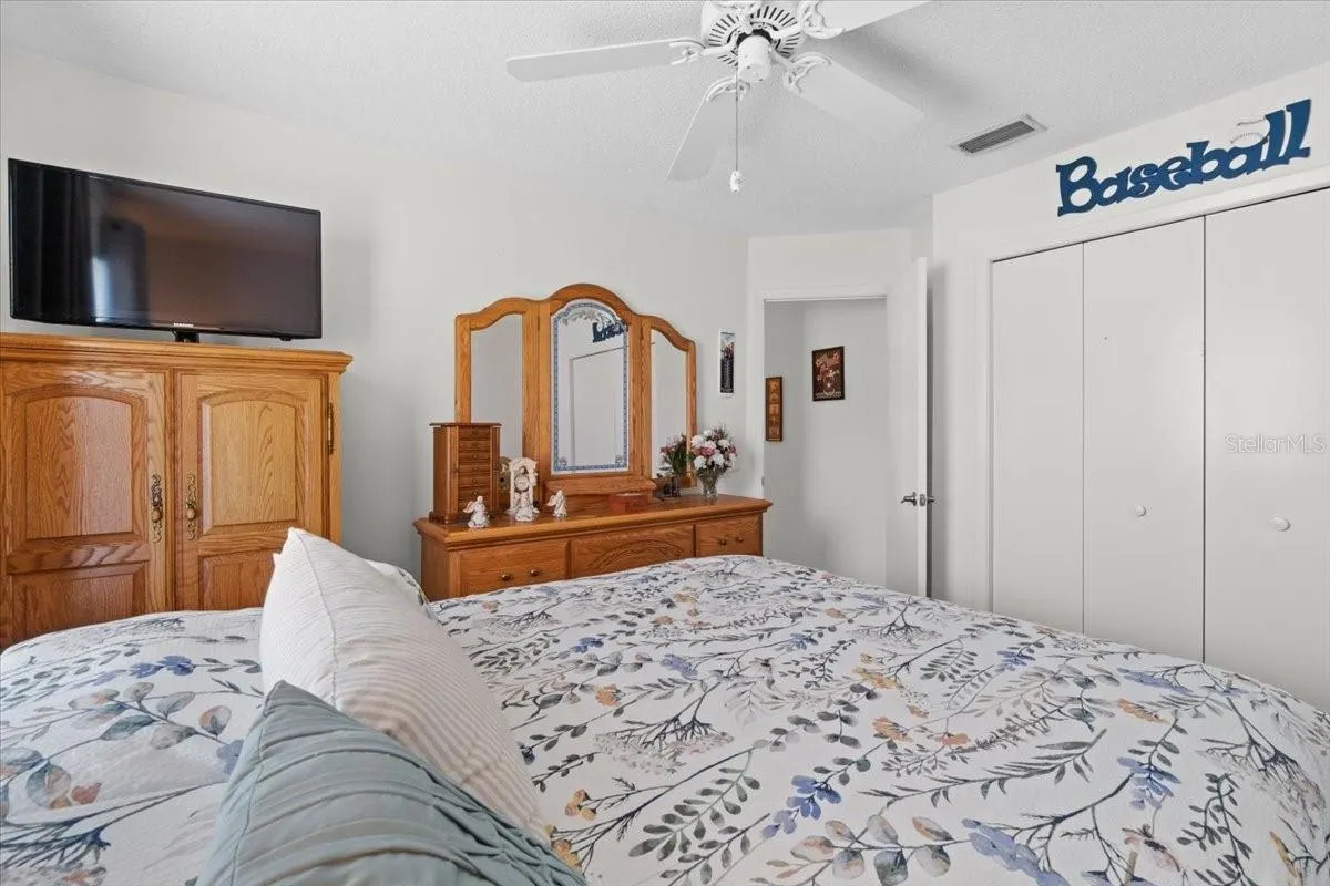 3319 SILVERPOND DR
