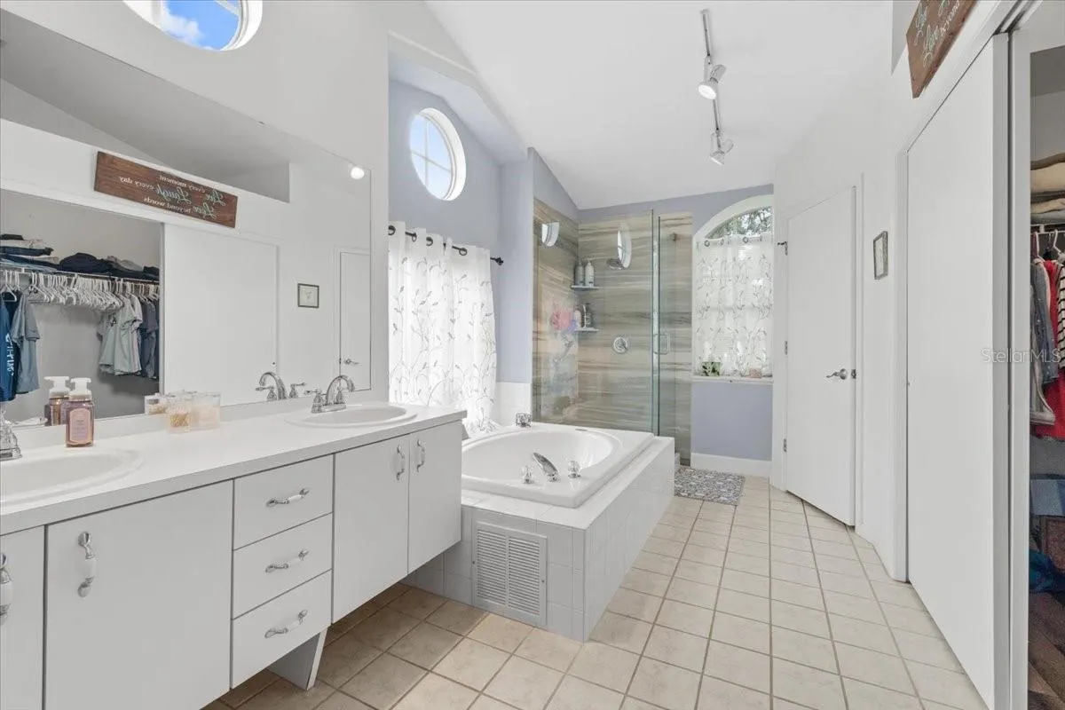 3319 SILVERPOND DR