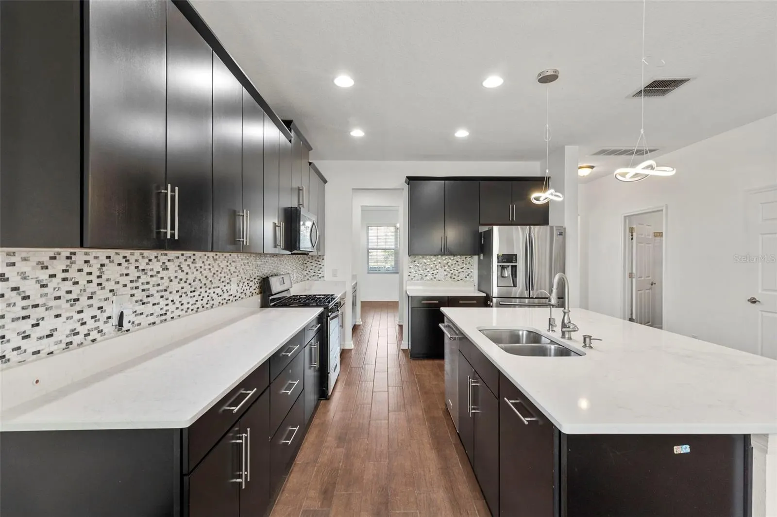 10721 PLEASANT KNOLL DR