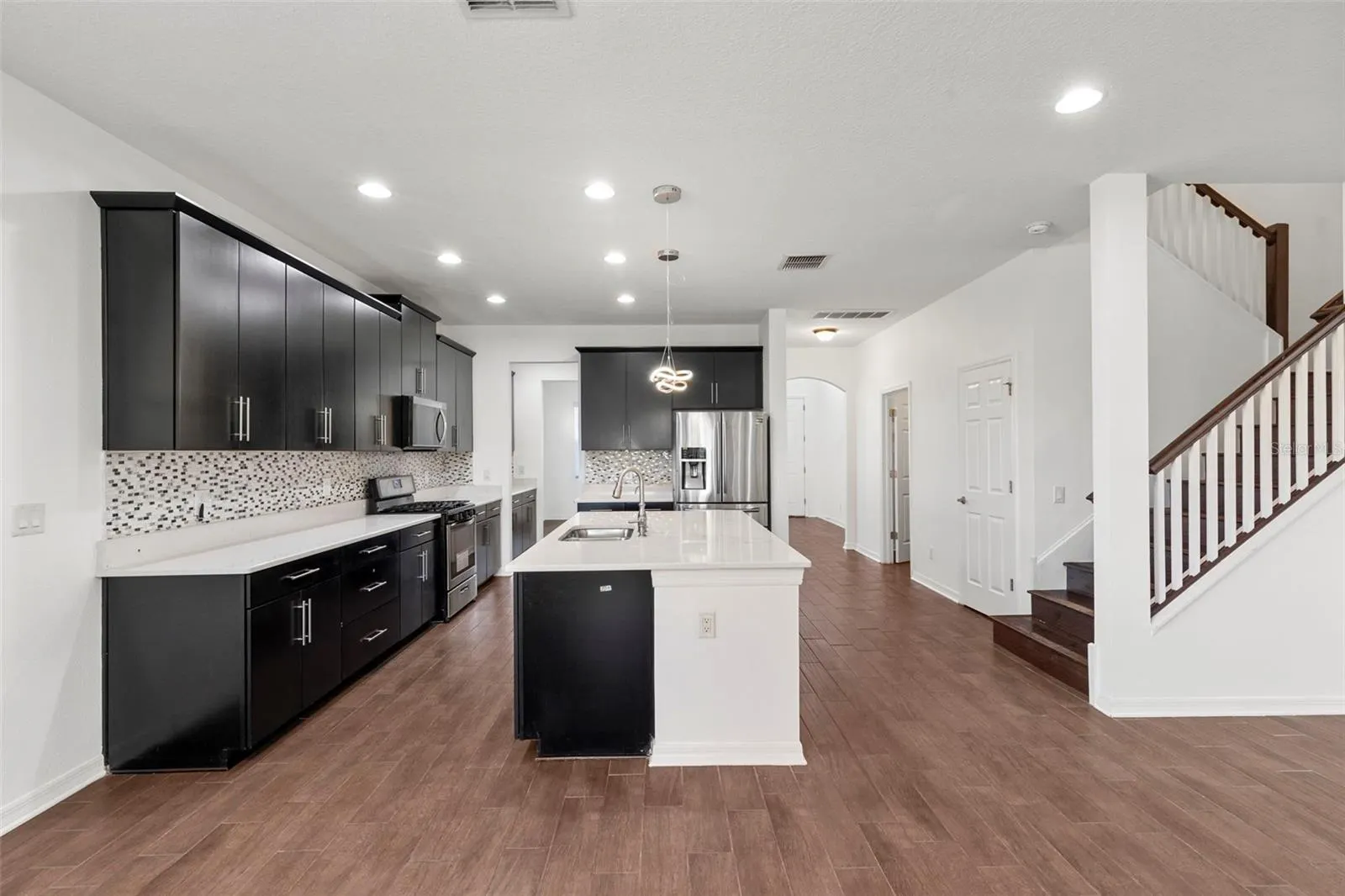 10721 PLEASANT KNOLL DR