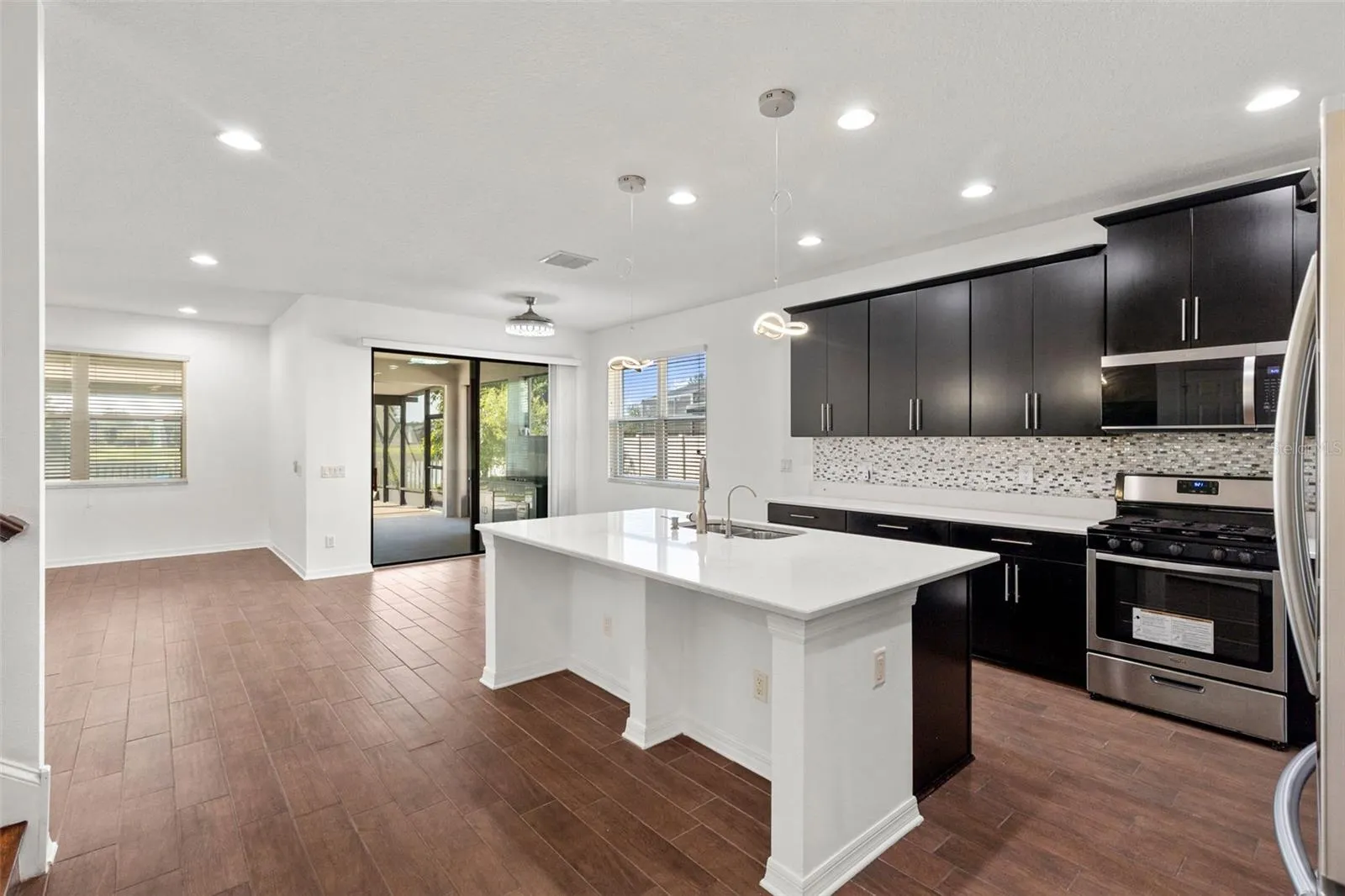 10721 PLEASANT KNOLL DR