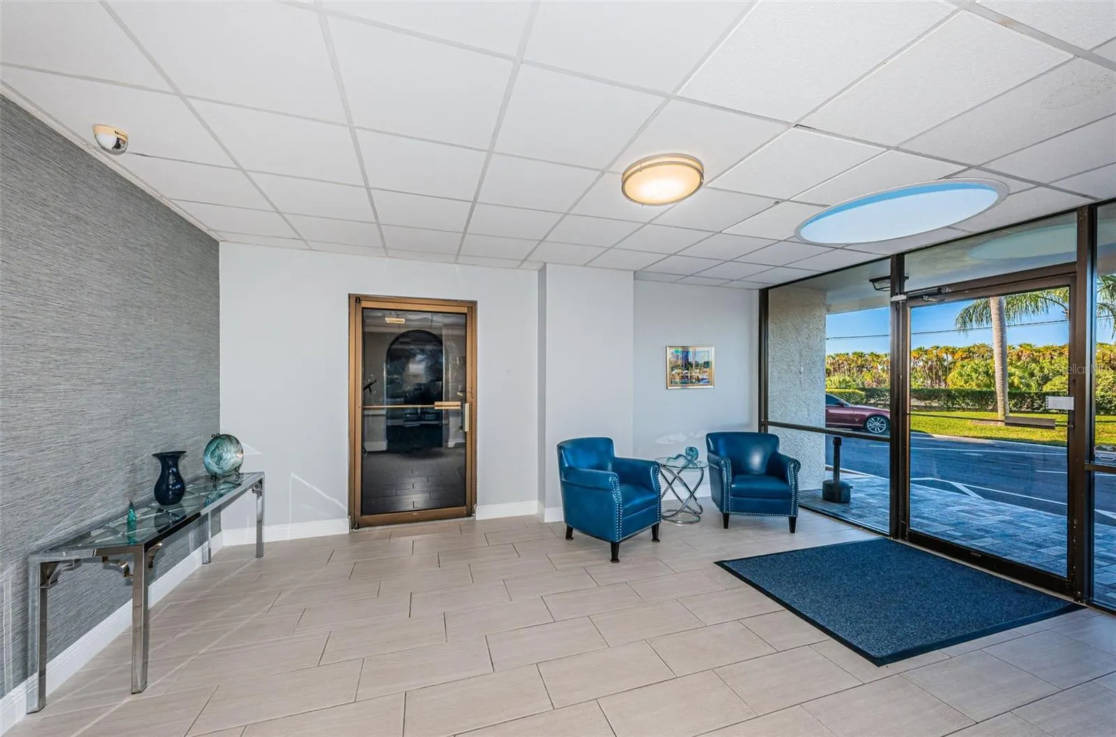 7100 SUNSHINE SKYWAY LN S #608, #608