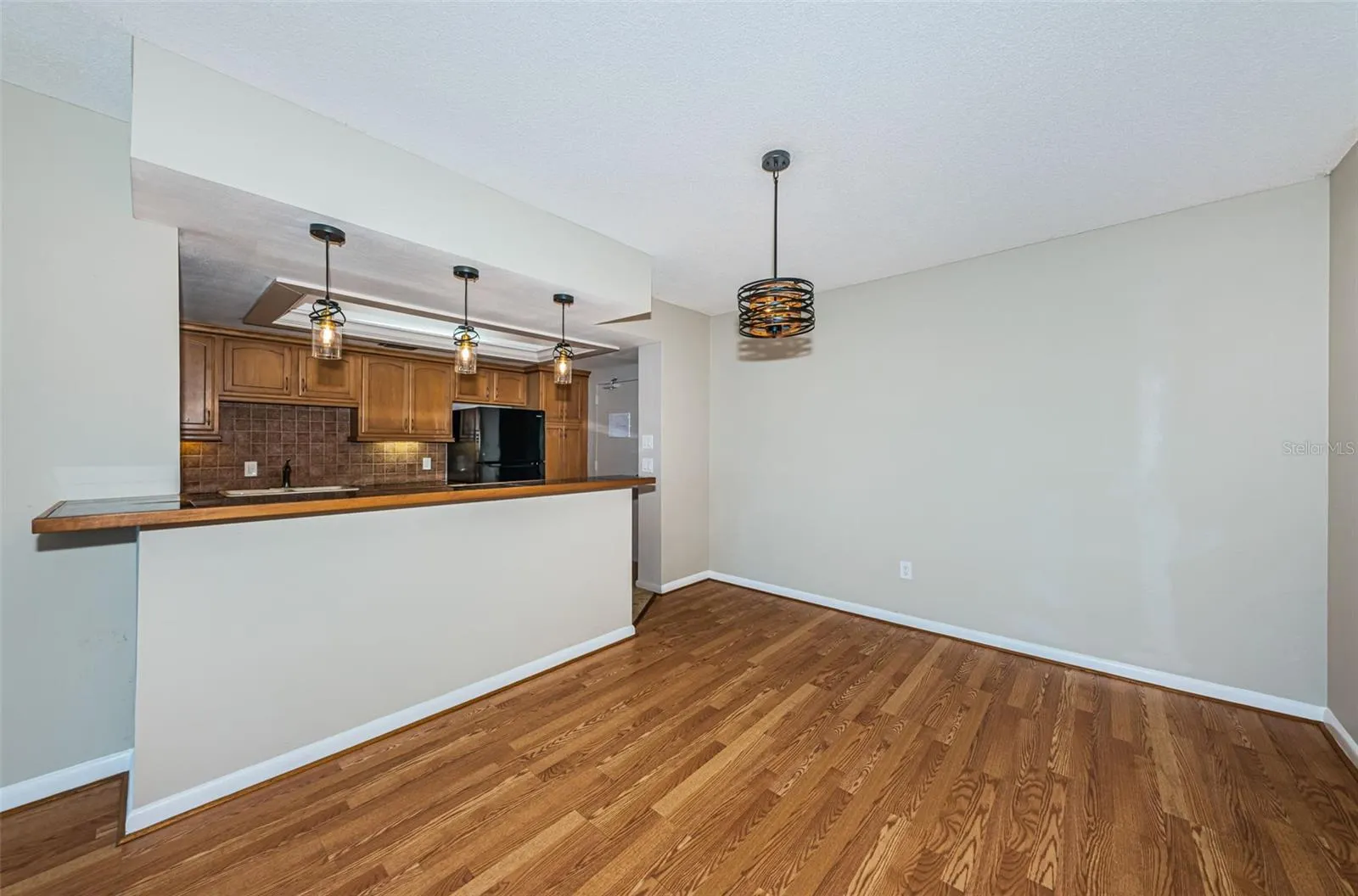 7100 SUNSHINE SKYWAY LN S #608, #608