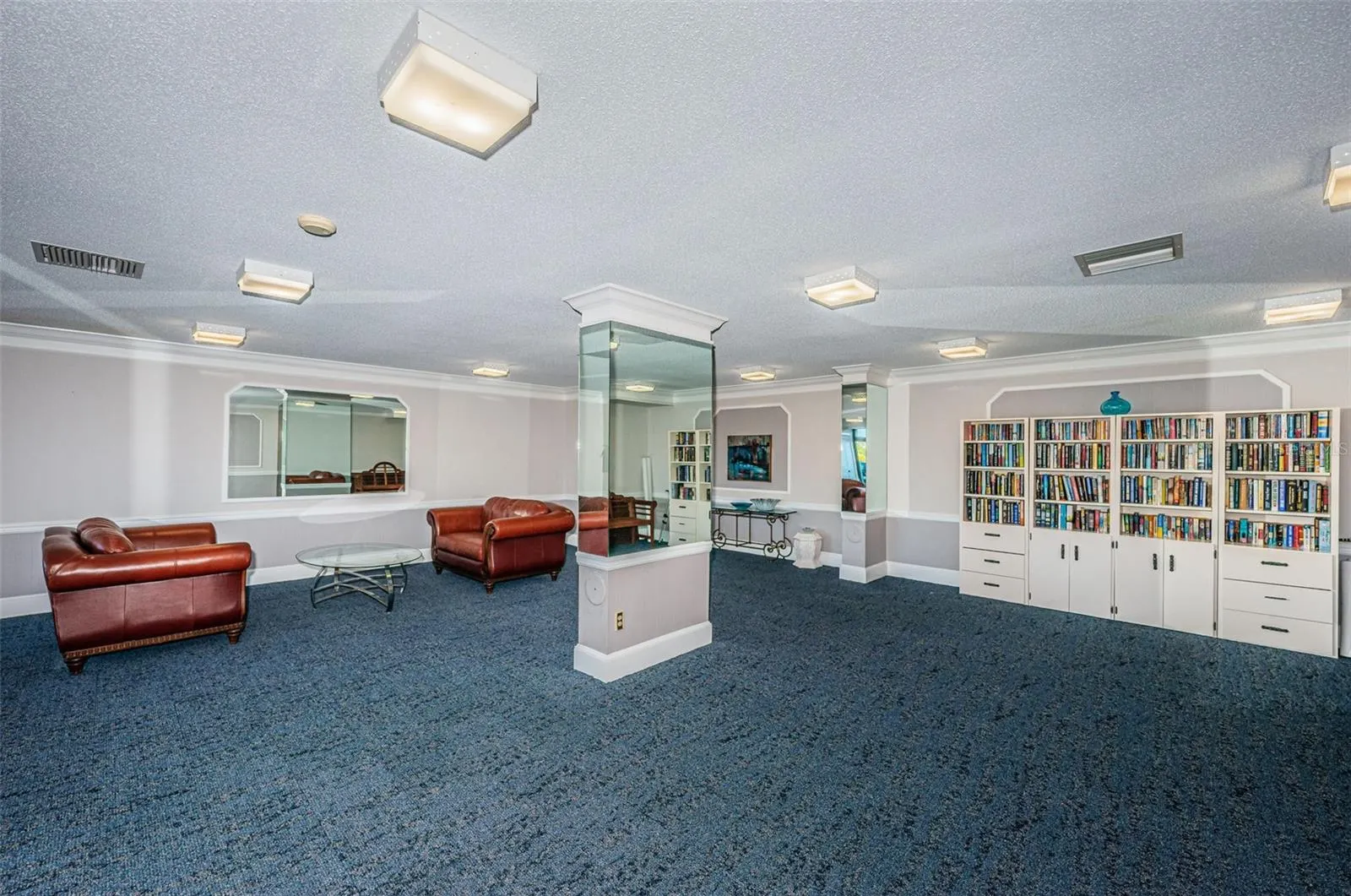 7100 SUNSHINE SKYWAY LN S #608, #608