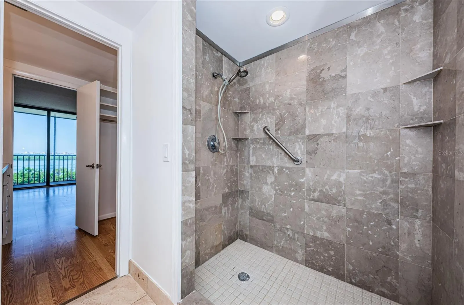 7100 SUNSHINE SKYWAY LN S #608, #608