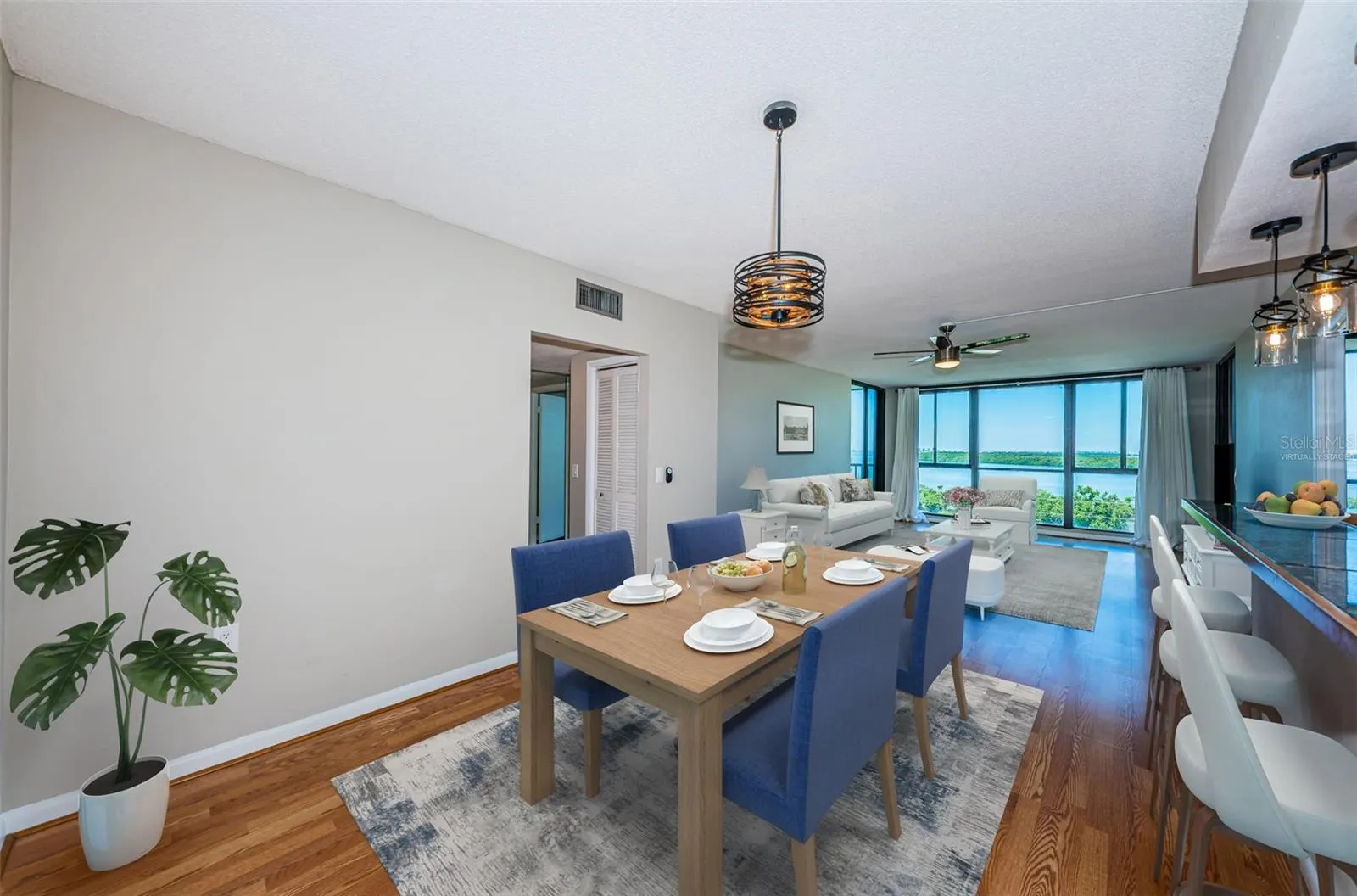 7100 SUNSHINE SKYWAY LN S #608, #608