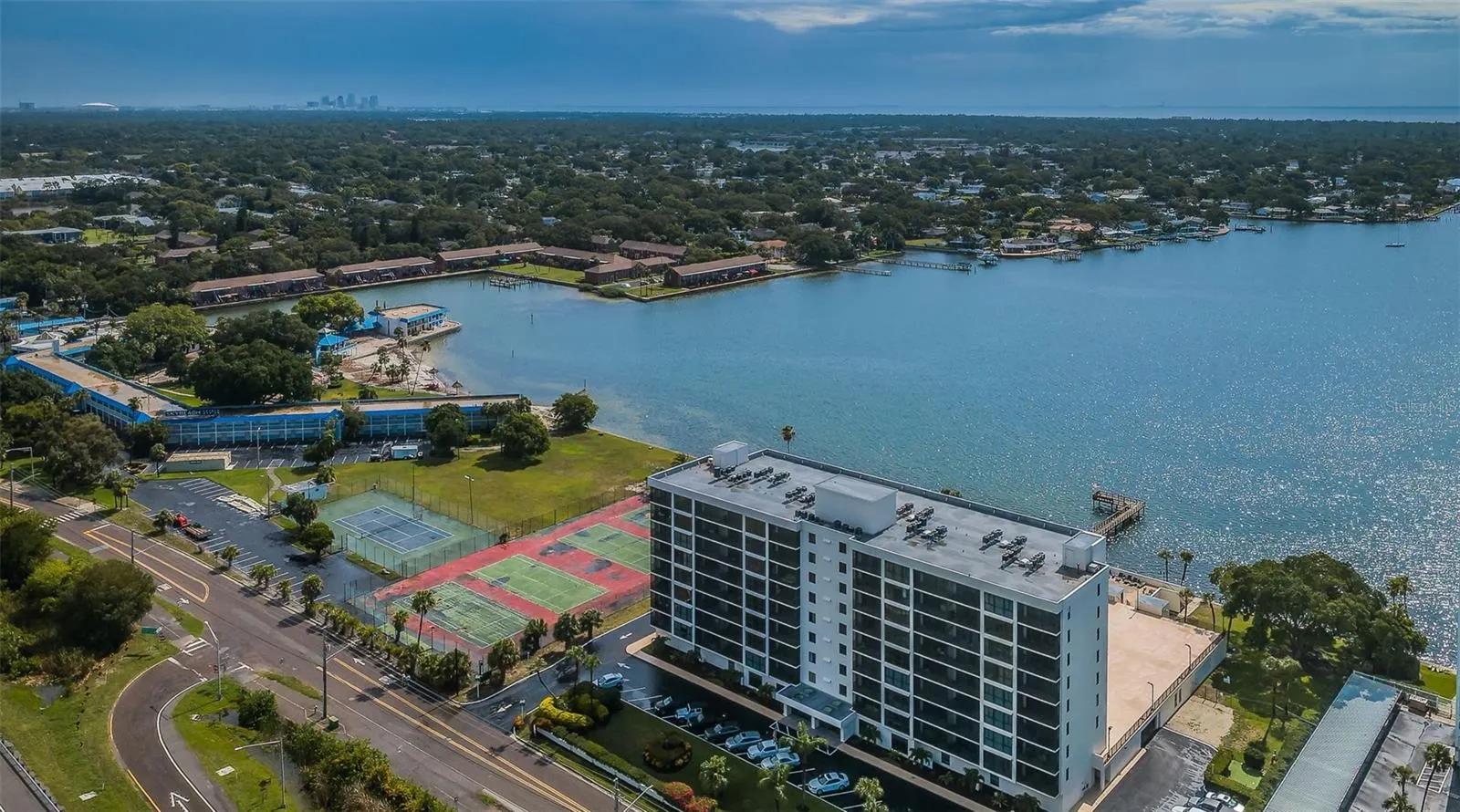 7100 SUNSHINE SKYWAY LN S #608, #608