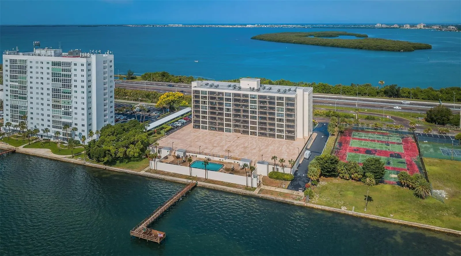 7100 SUNSHINE SKYWAY LN S #608, #608