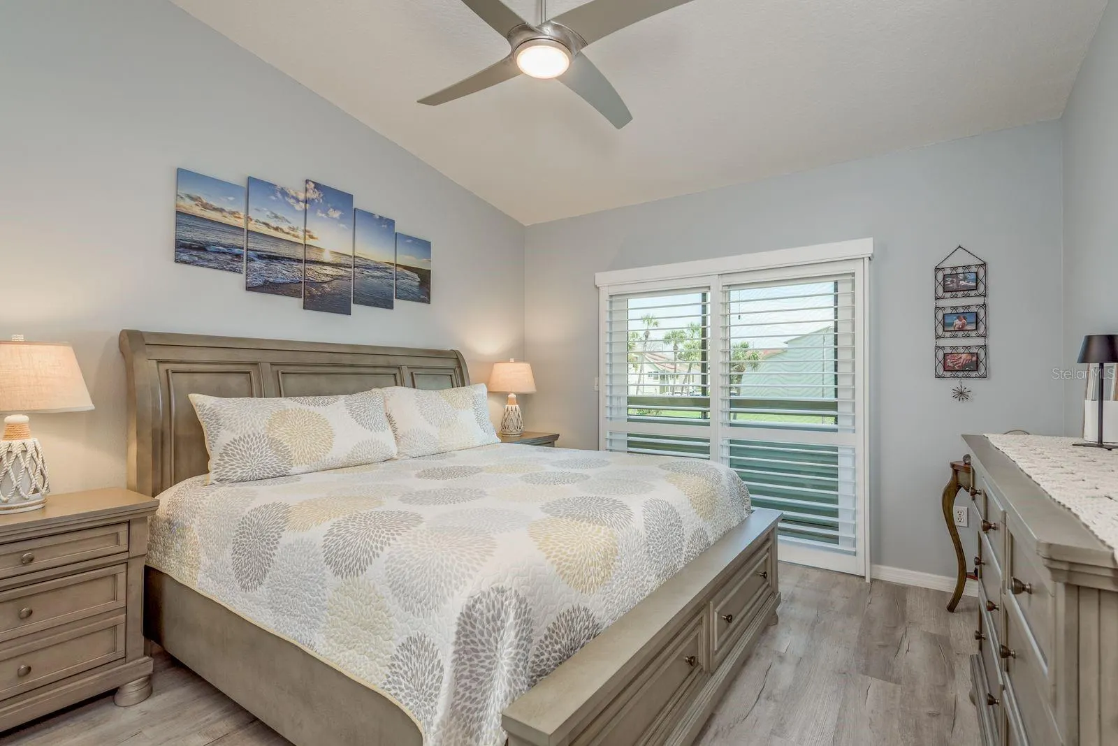 538 WALDEN CT