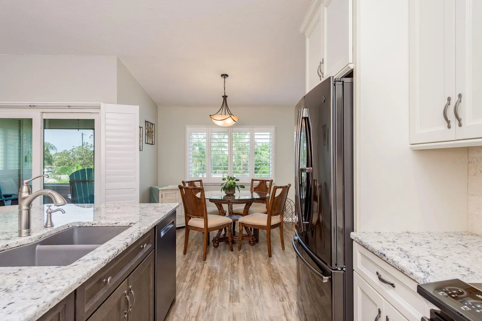 538 WALDEN CT