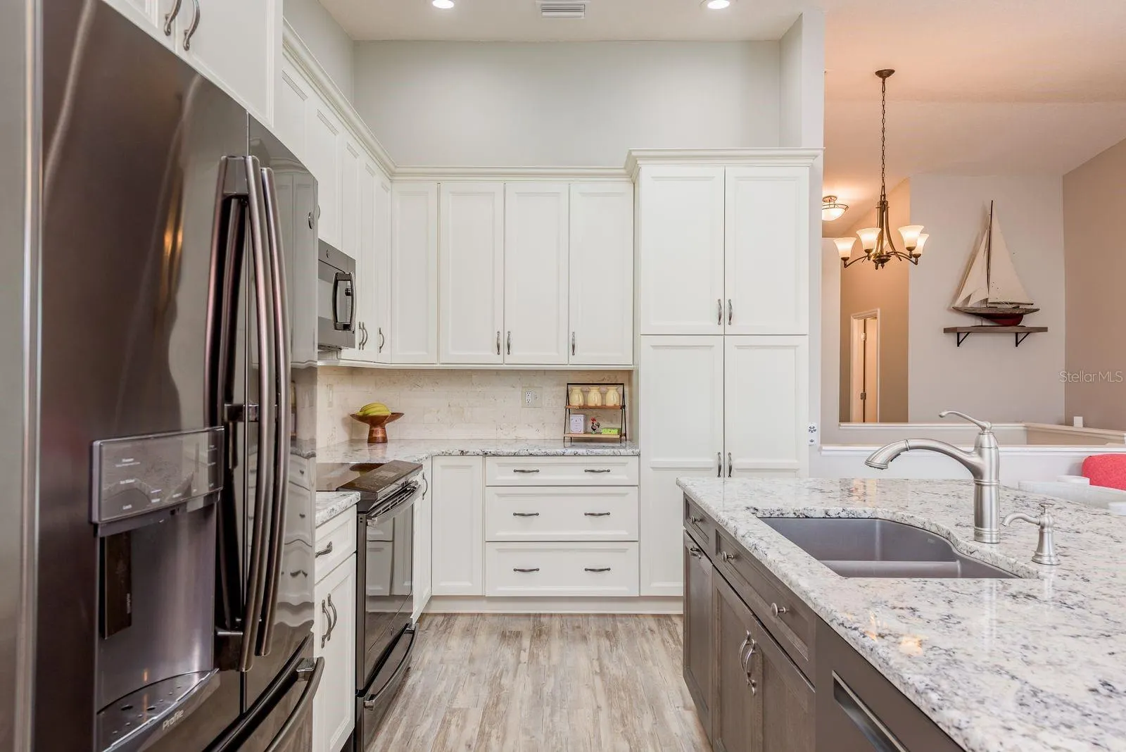538 WALDEN CT